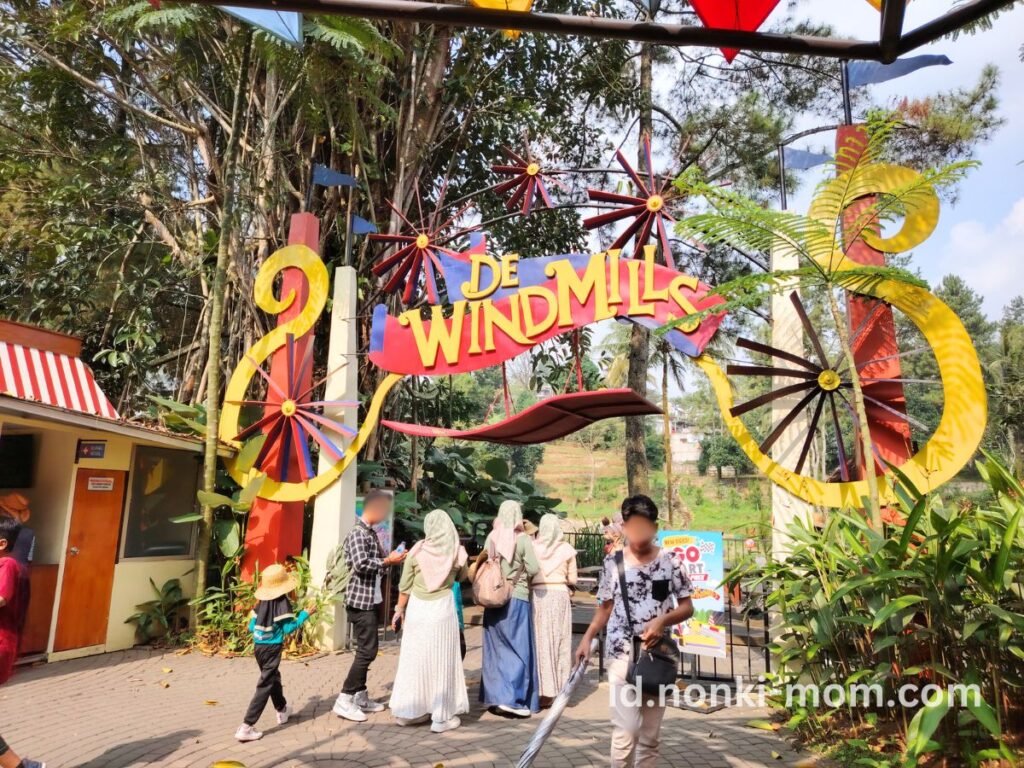 Bogor（ボゴール）のDairyland Farm -Windmills