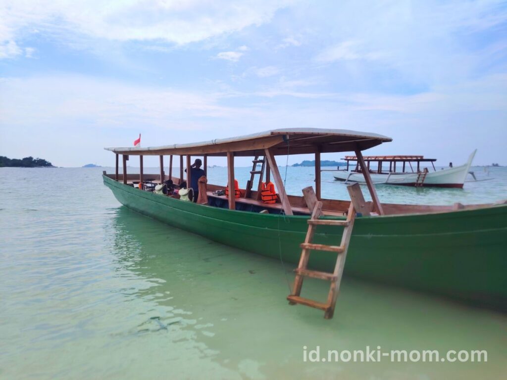 子連れBelitung(ブリトゥン)島-ボート