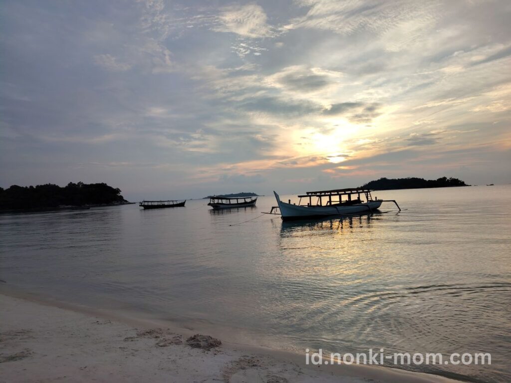 子連れBelitung(ブリトゥン)島-夕日